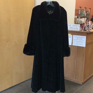 Vintage M and D Paris Sz 14 XL Black Persian Lamb